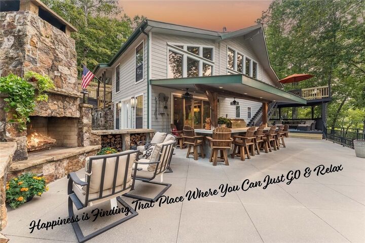 Property Photo: 10043 Napa Road AR 72756