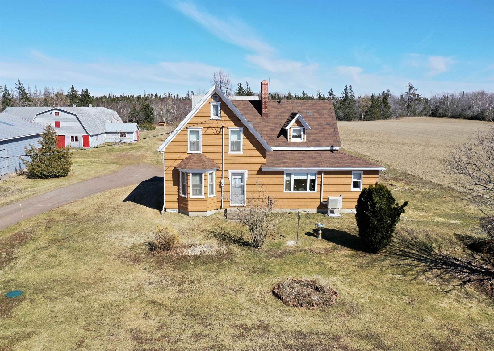 Property Photo:  239 Ling Road  PE C1E 2T2 