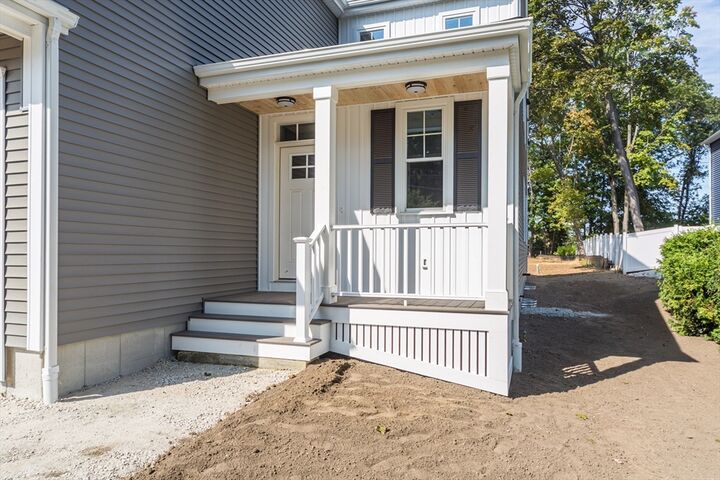 Property Photo: 293 Bacon St B MA 01760