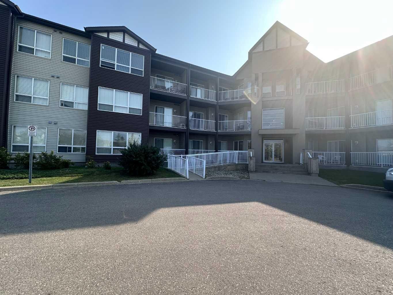 Property Photo: 290 Plamondon 302 AB T9K 0A5