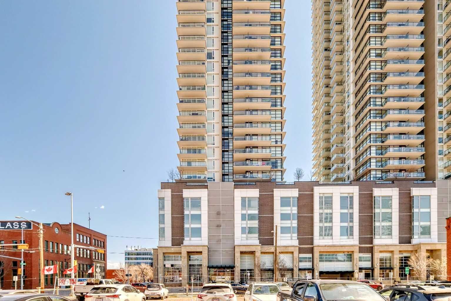 Property Photo: 1122 3 Street SE 2103 AB T2G 1H7