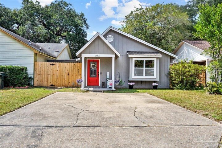 3011 Cedarwood Village Ln  Pensacola FL 32514 photo
