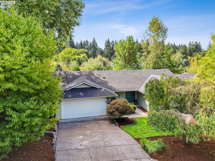 Property Photo: 3707 NE 35th St WA 98661
