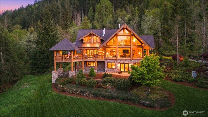16323  Reserve Drive SE  North Bend WA 98045 photo