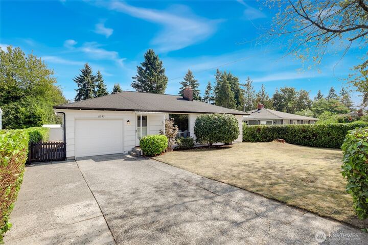 Property Photo: 11252 12th Avenue SW WA 98146