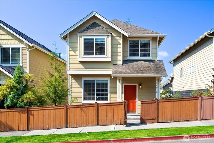 Property Photo:  24038  40th Avenue SE  WA 98021 