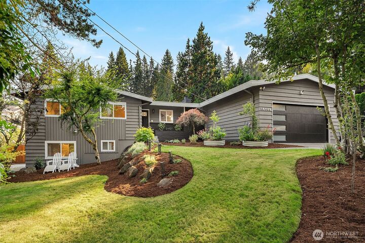 15735 SE 25th Street  Bellevue WA 98008 photo