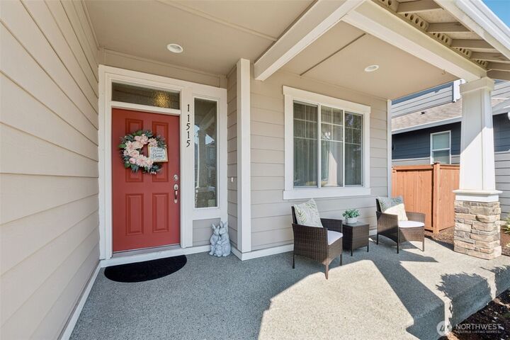 Property Photo:  11515  173rd Street  E  WA 98374 
