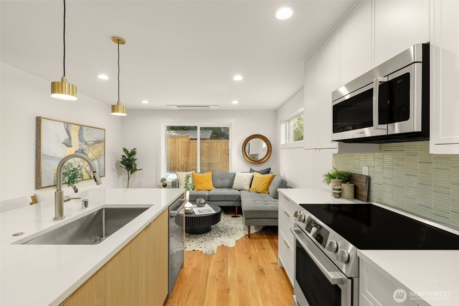 Property Photo:  317 NW 86th Street  WA 98117