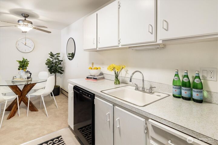 Property Photo: 19411 56th Avenue W 321 WA 98036