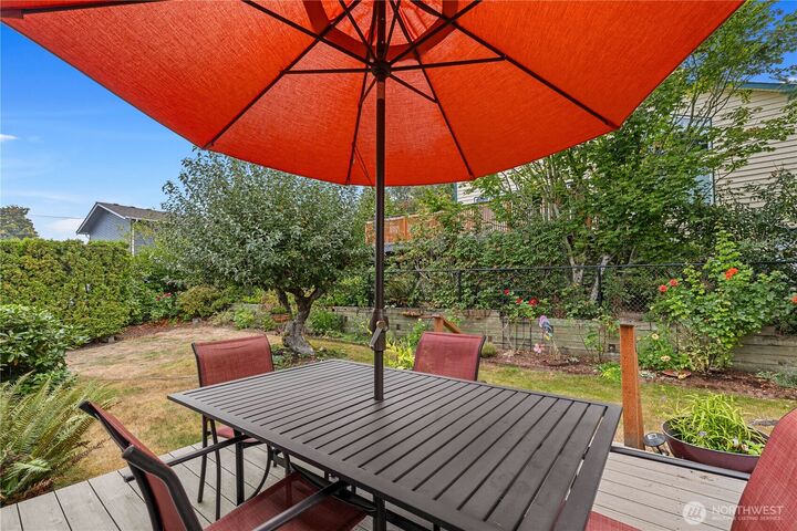 Property Photo: 9217 46th Avenue W WA 98275