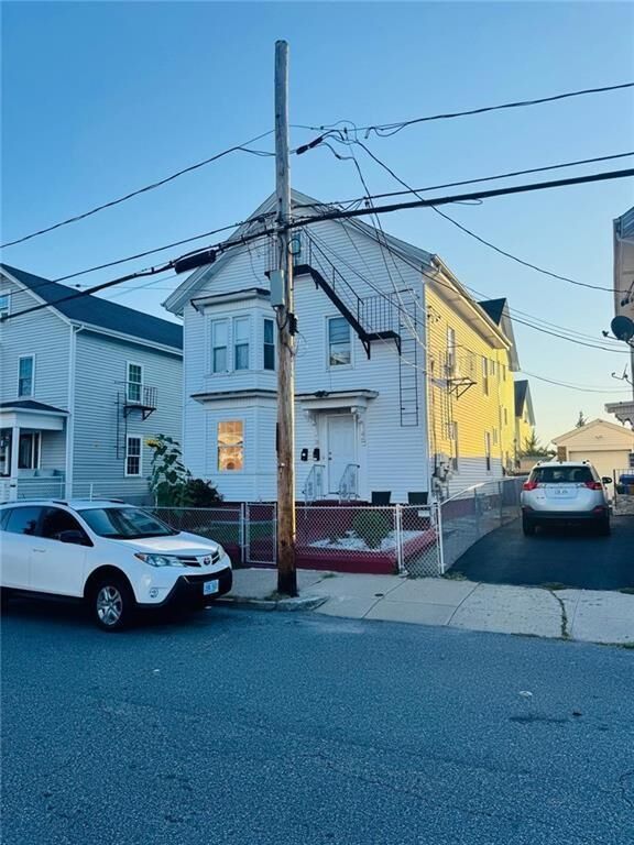 20 Hope Street  Pawtucket RI 02860 photo