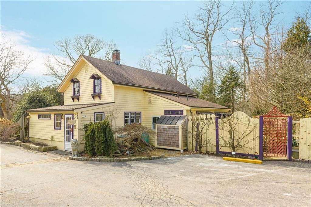 Property Photo: 711 Union Street RI 02871