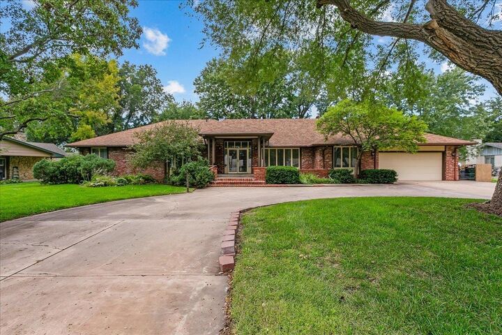 115 N Westfield St  Wichita KS 67212 photo