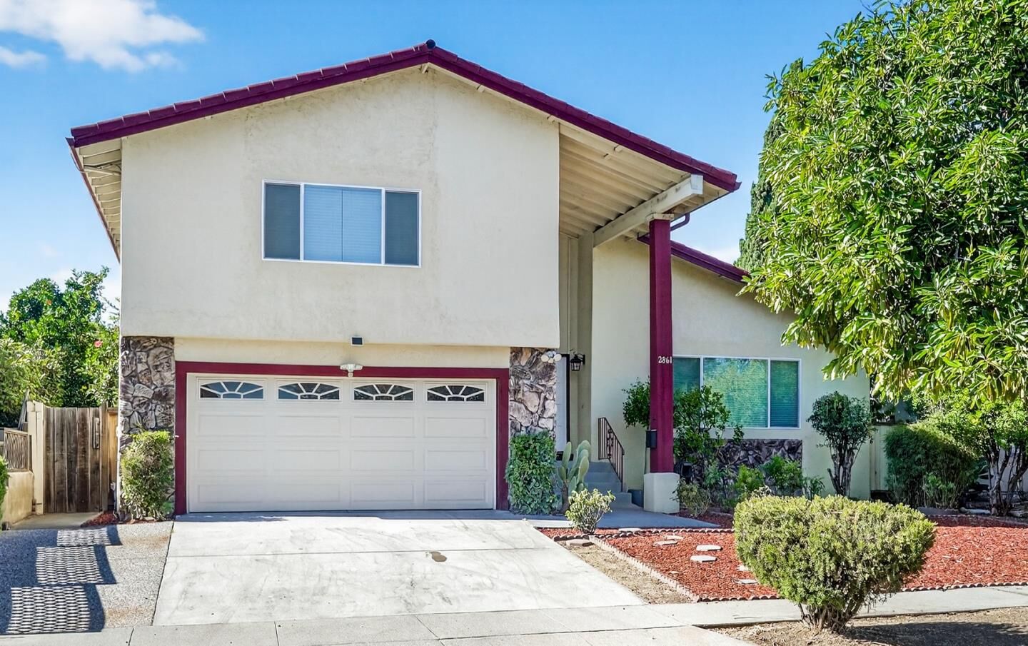 Property Photo:  2861 Lausanne Court  CA 95132 