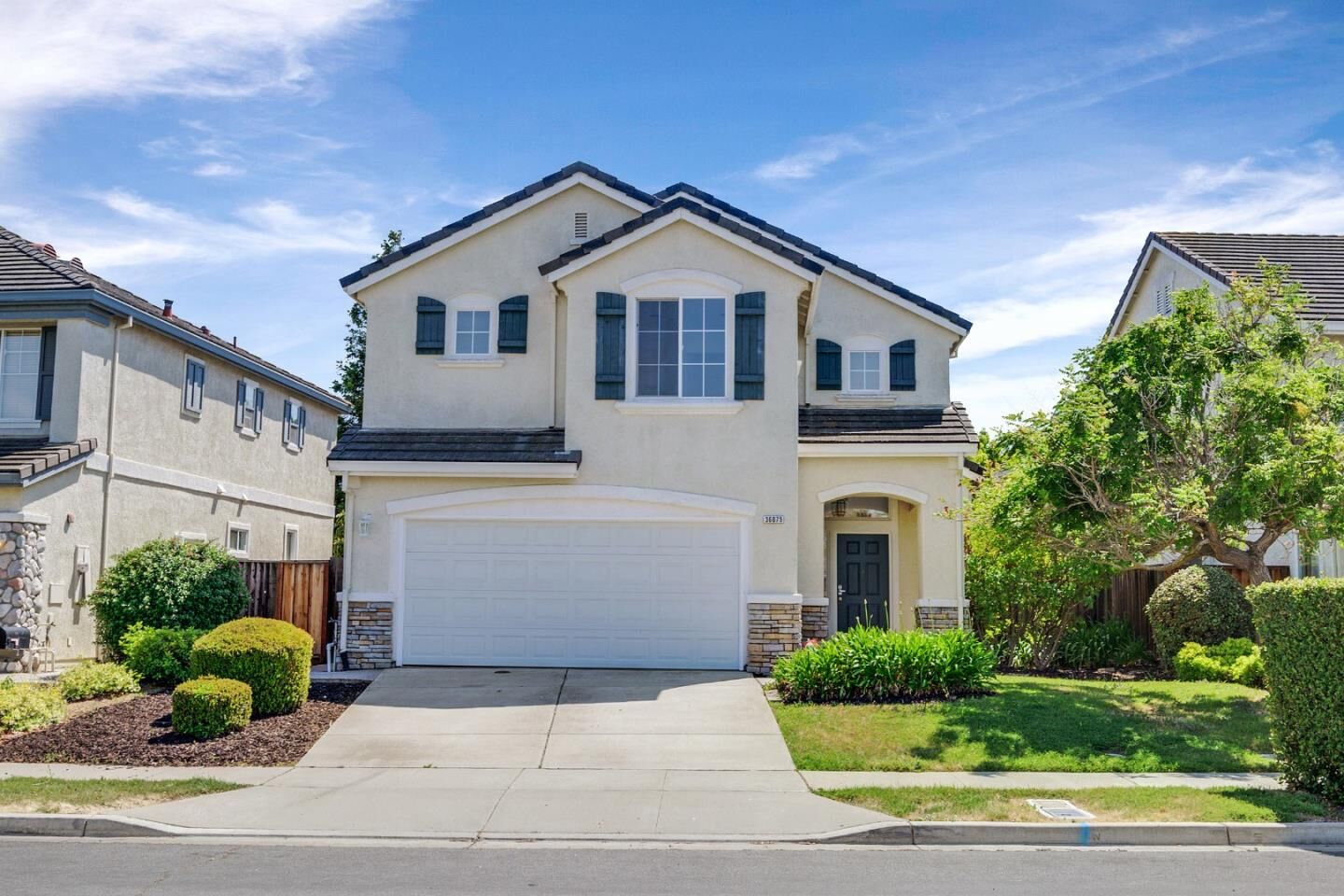 Property Photo:  36075 Crystal Springs Drive  CA 94560 