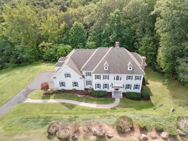Property Photo:  99 Bridgewater Drive  CT 06001 
