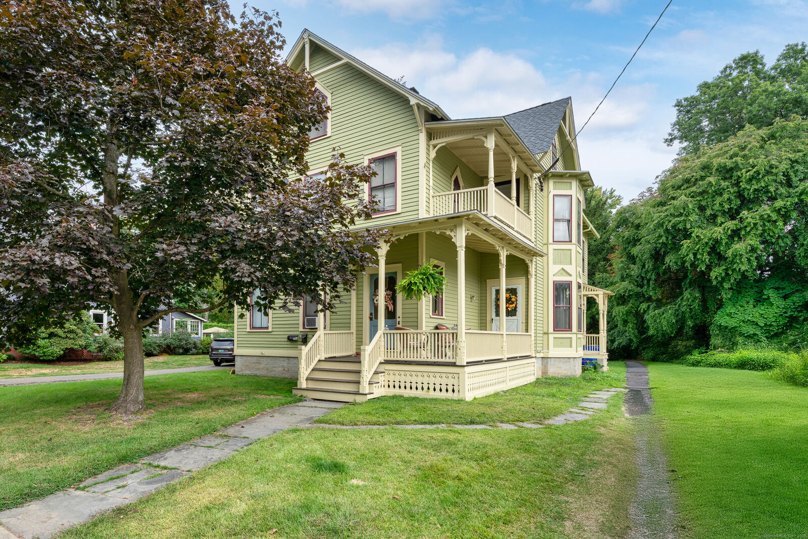 Property Photo: 24 Hartford Avenue CT 06109