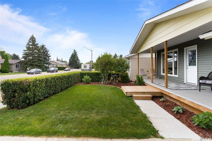 Property Photo: 265 Browning Street SK S0G 4P0