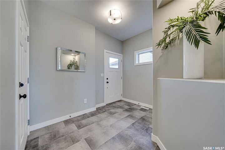 Property Photo:  474 Doran Crescent  SK S7V 1W2 