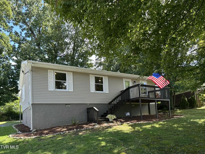 172 Village Lane  Johnson City TN 37615 photo
