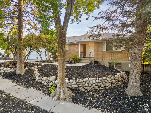 Property Photo:  8796 S Hidden Oak Dr  UT 84121 