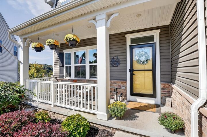 Property Photo:  401 Isabella Ct  PA 16063 