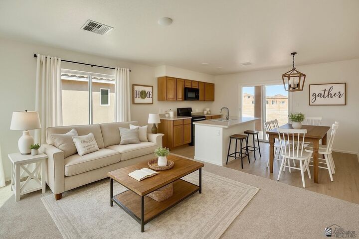 Property Photo: 4644 S Desert Willow Way AZ 85365