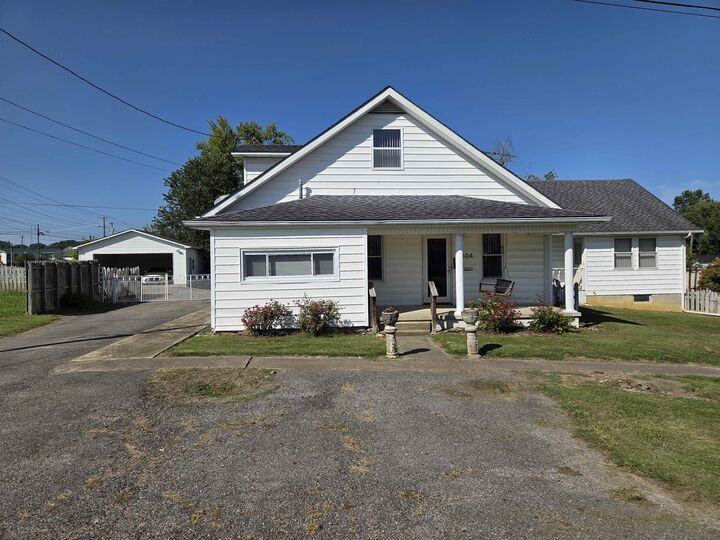 Property Photo: 404 E 3rd Street KY 41143