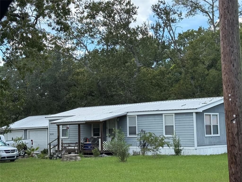 Property Photo:  86369 Jean Road  FL 32097 