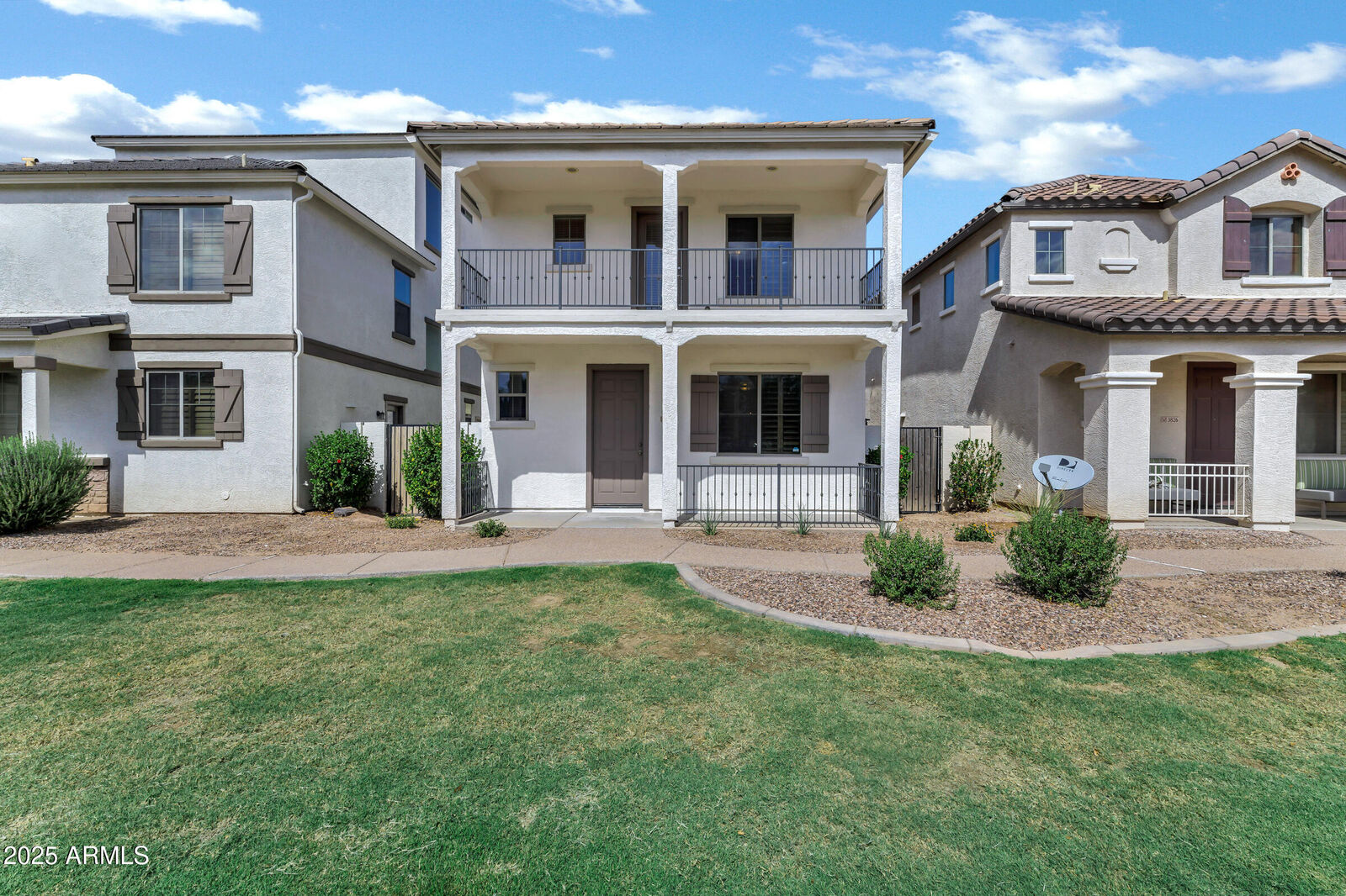 Property Photo: 3828 E Trigger Way AZ 85297