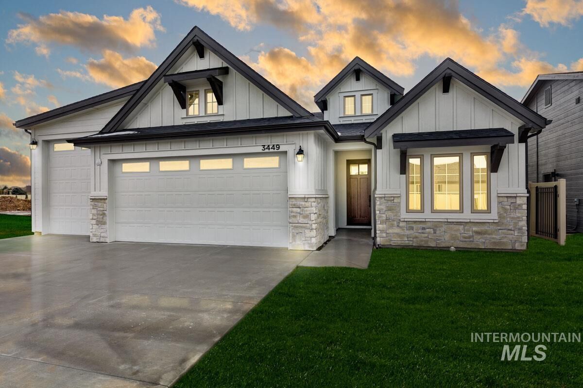 Property Photo:  7013 S Tindaris Ave  ID 83642 
