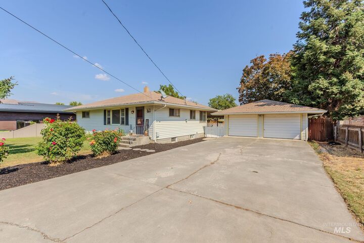 1421 10th Street  Clarkston WA 99403 photo