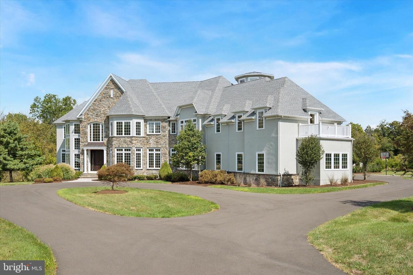 Property Photo:  3 Tines Field Path  PA 18940