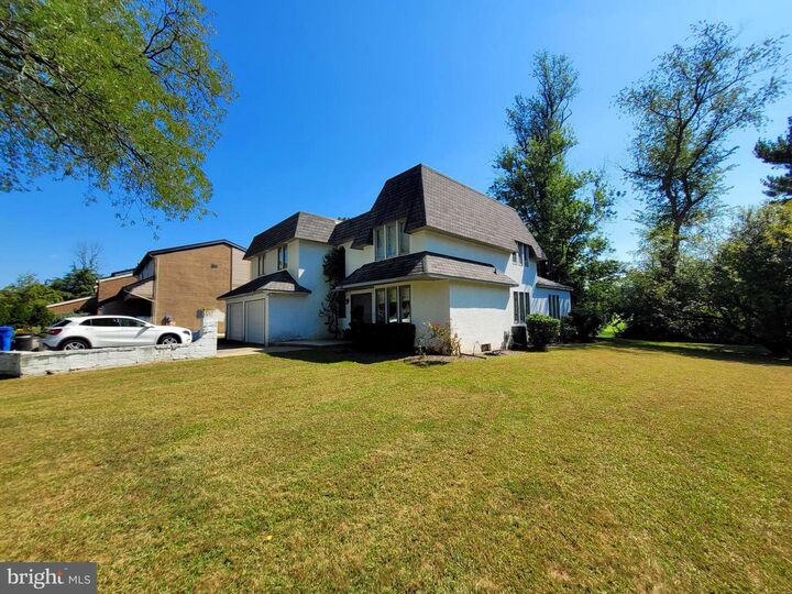 102, 104 Rue Du Bois  Cherry Hill NJ 08003 photo