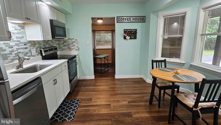 Property Photo:  1049 Golden West Way  MD 20657 