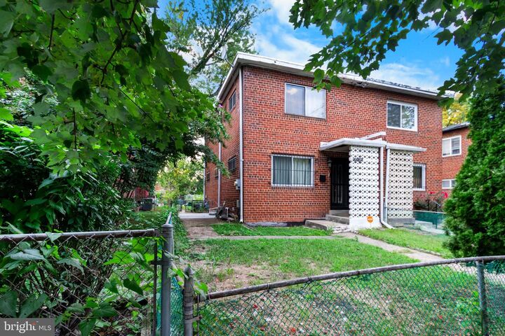 5124 Southern Avenue SE  Washington DC 20019 photo