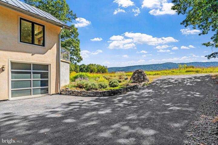 Property Photo:  79 Marigold Way  WV 25420 