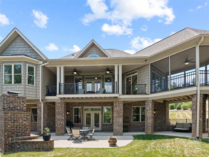 Property Photo:  148 Winwood Circle  NC 28630 