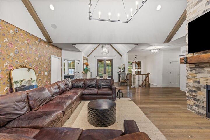 Property Photo:  4190 Brownsville SE Road  OH 43056 