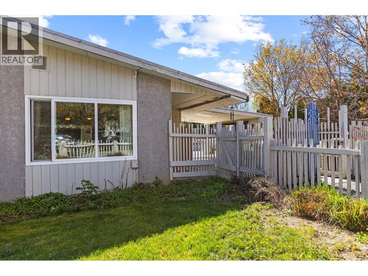 2431 Bering Road  West Kelowna BC V4T 1P3 photo