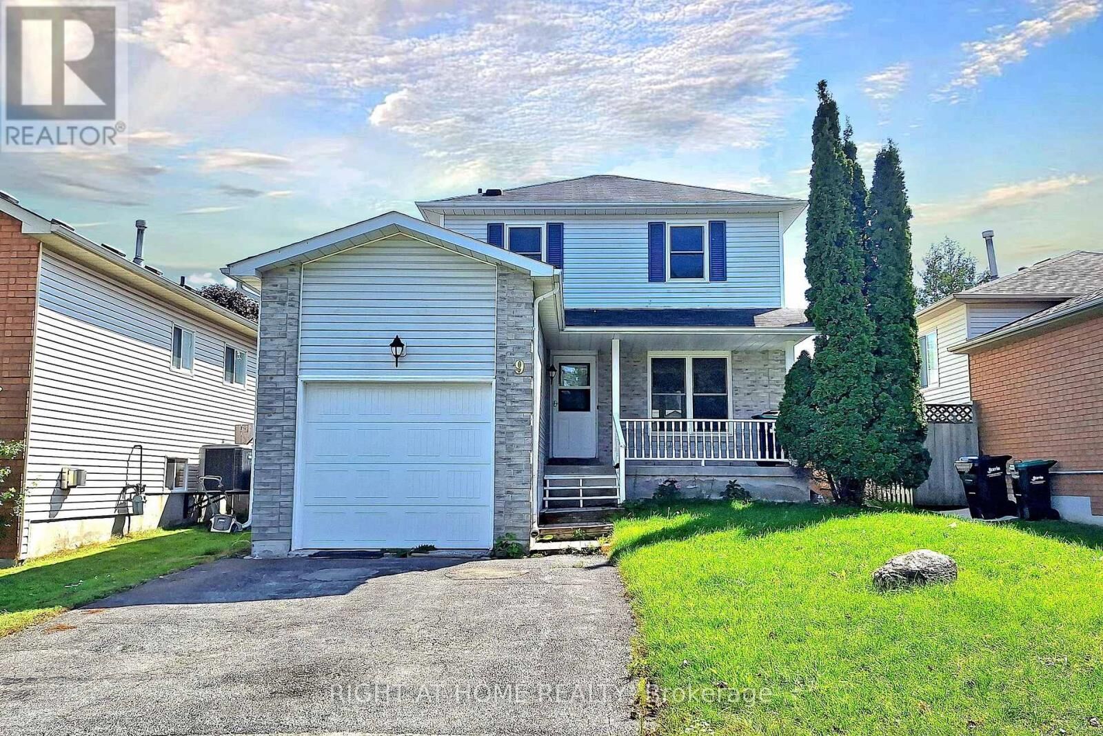 Property Photo: 9 Ward Drive ON L4N 7N9