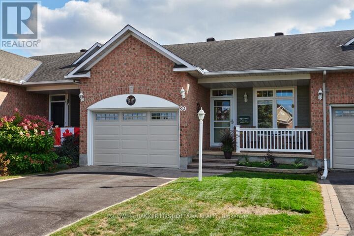 Property Photo:  39 Sable Run Drive  ON K2S 1W8 