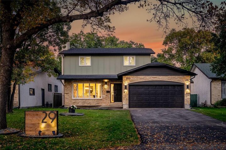 29 Carlotta Crescent  Winnipeg MB R3R 2P4 photo