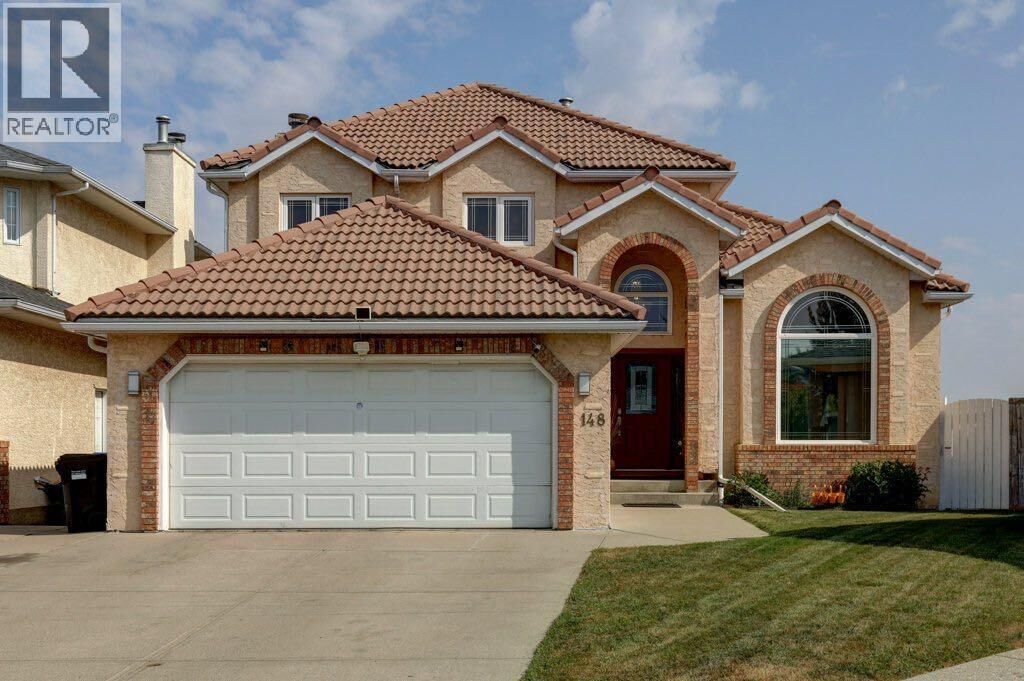Property Photo: 148 Hidden Valley Place Northwest AB T3A 4Z6