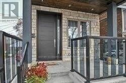 Property Photo:  140 Gowan Avenue Lower 2  ON M4J 2K6 
