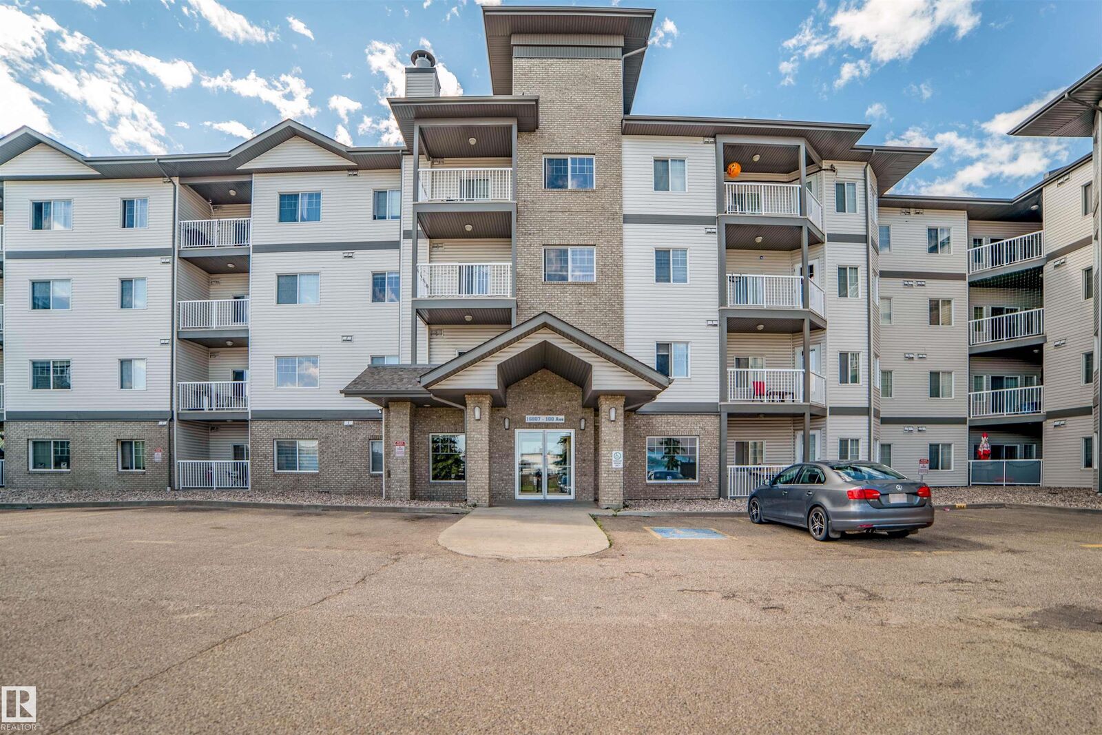 Property Photo:  16807 100 Avenue NW 435  AB T5P 4Z6 