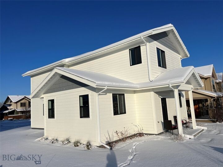 Property Photo:  1033 N 14th  MT 59715 