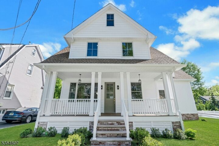 Property Photo:  10 Garden Pl  NJ 07928 