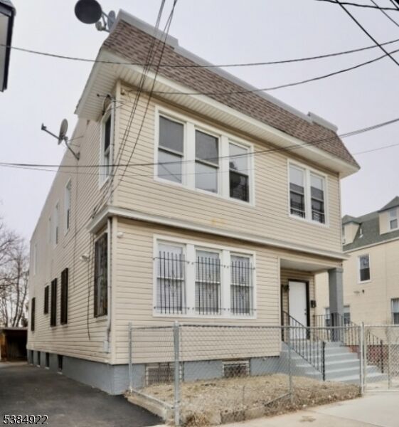 Property Photo: 445 S 15th St NJ 07103